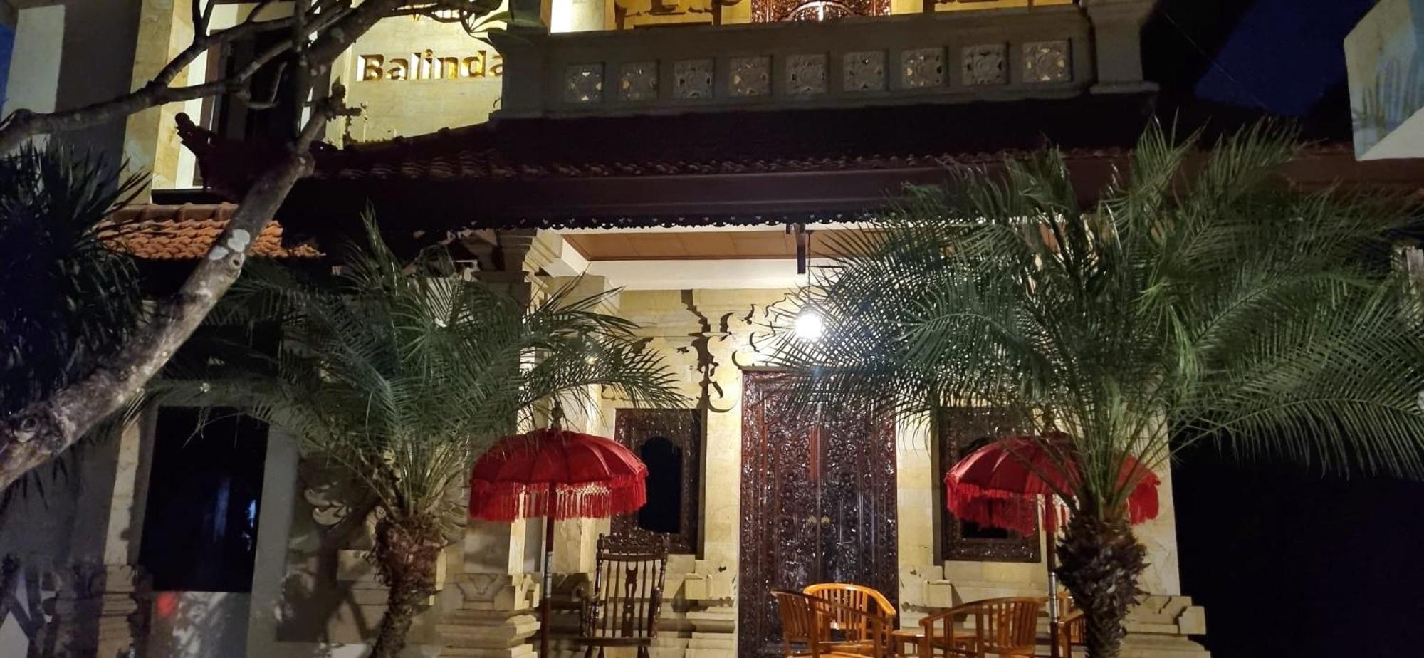 巴林达客房及别墅酒店 罗威那 外观 照片